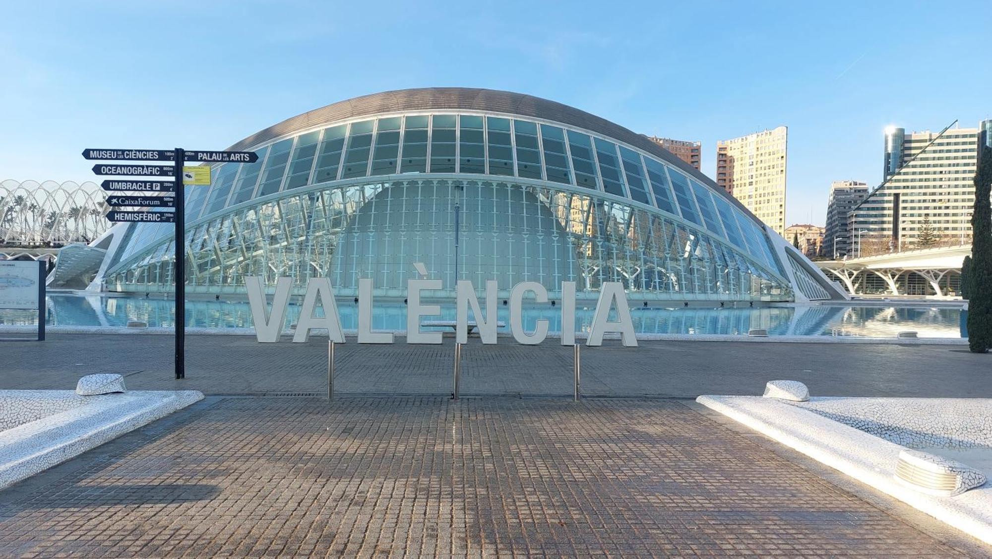 Lyesblb Aparthotel Valencia Exterior photo