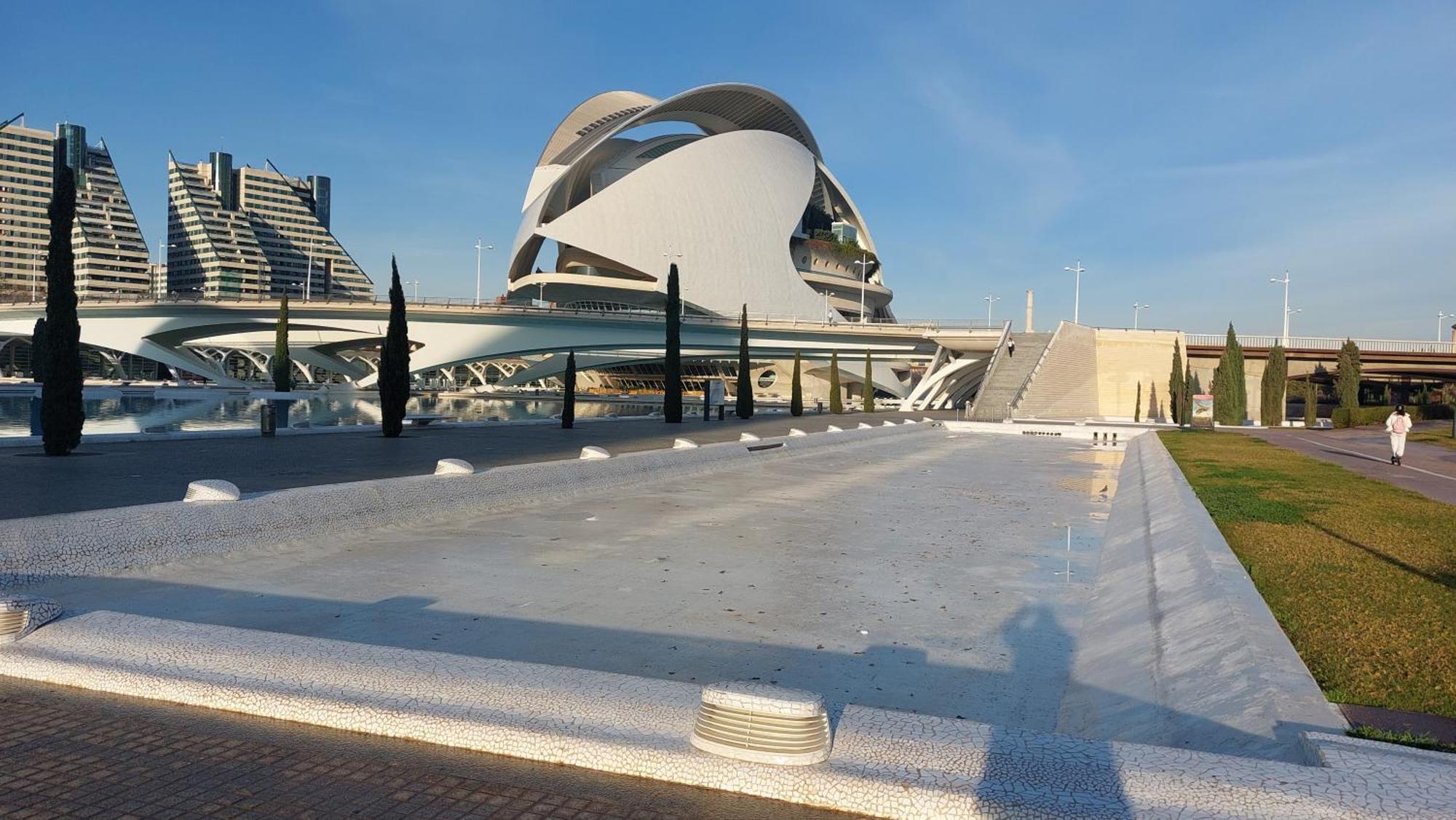 Lyesblb Aparthotel Valencia Exterior photo